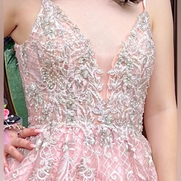 Sherri Hill Pink Prom Formal Dress Size 2 - Picture 3 of 8